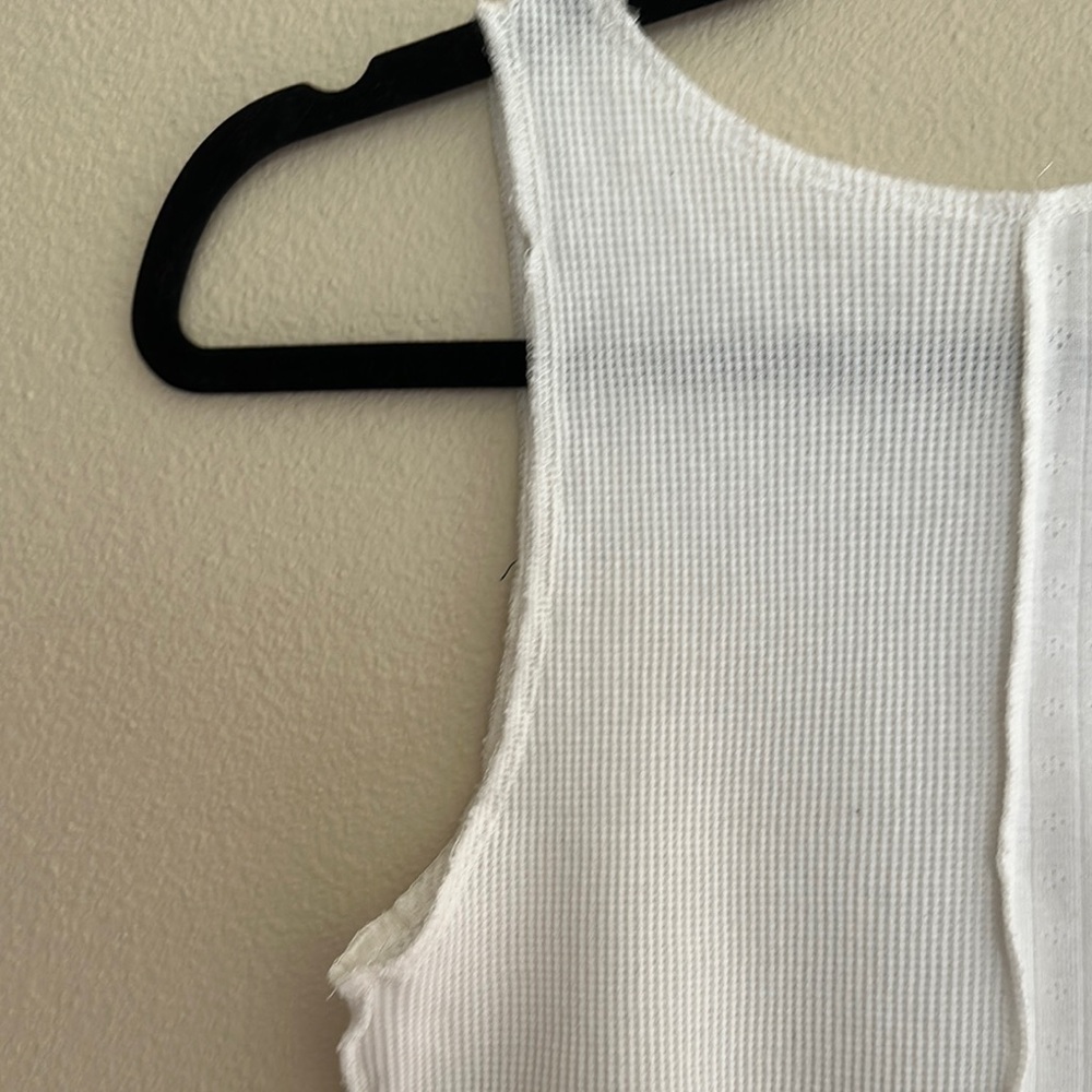 American Eagle Outfitters Textured White Tank Top - Picture 5 of 6